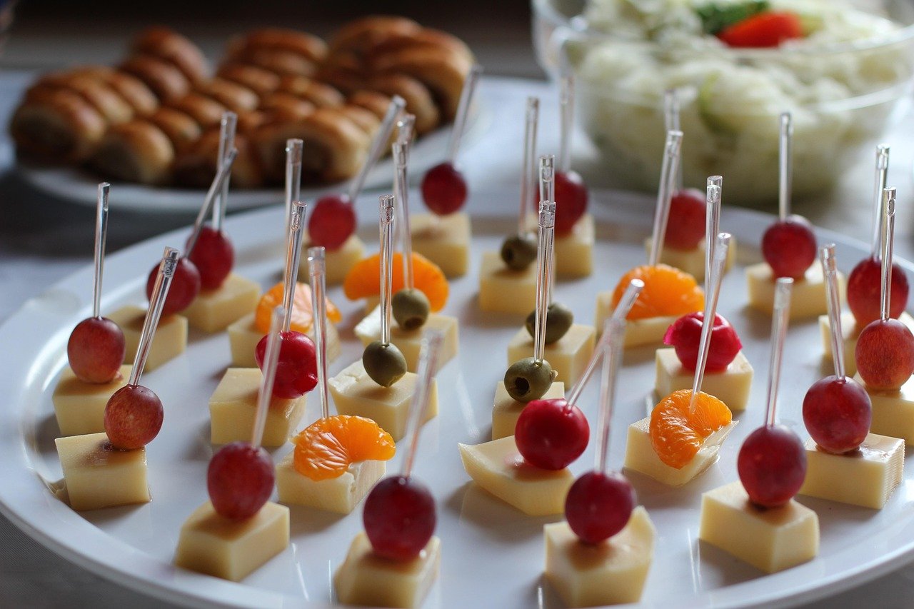 Diese Fingerfood-Klassiker dürfen auf keiner Party fehlen